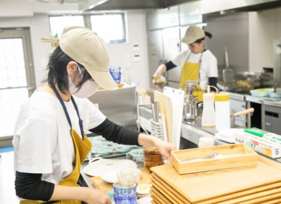 採用情報